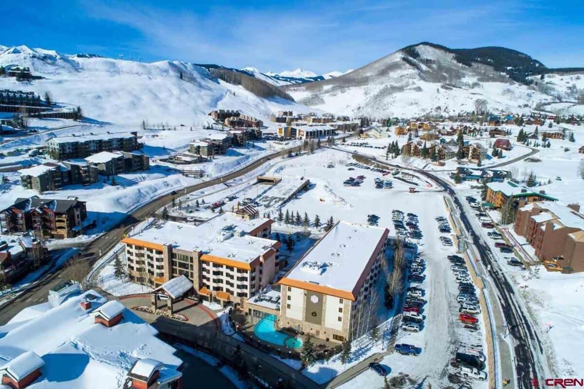 Studio 211 - Perfect Location With Pool And Hot Tub Crested Butte Esterno foto